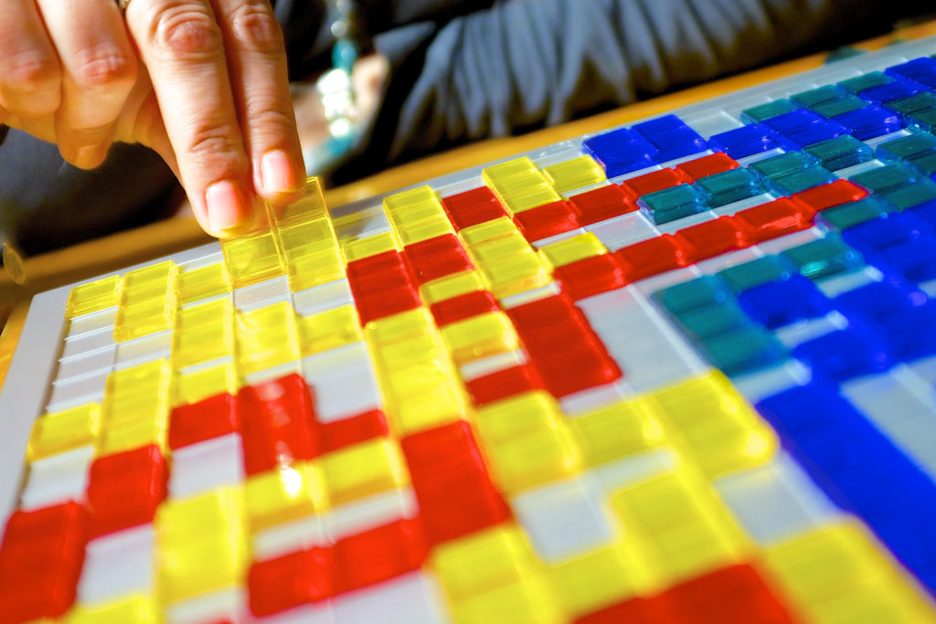 Algunos tips para enseñar juegos de mesa a alguien más